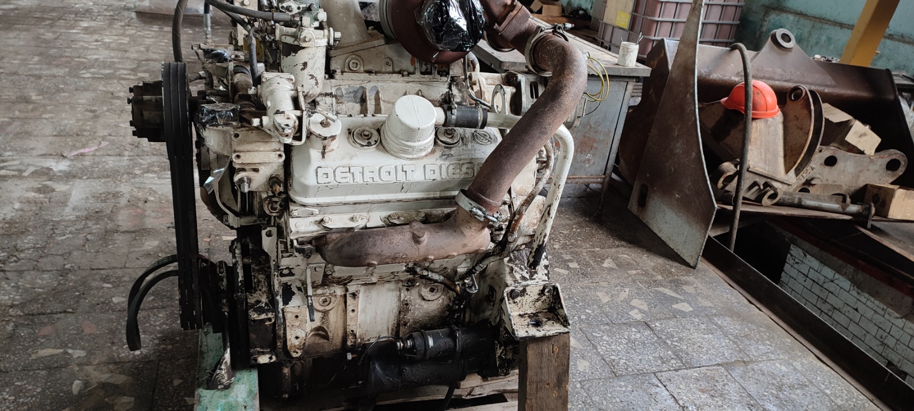 Розбирання, дефектування ДВЗ Detroit Diesel